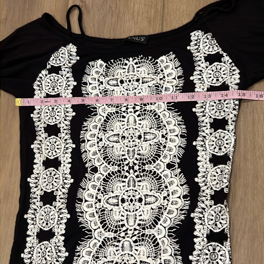 Venus Tunic Top Cold Shoulder Asymmetrical Sleeves Ruched Sides - Picture 6 of 11